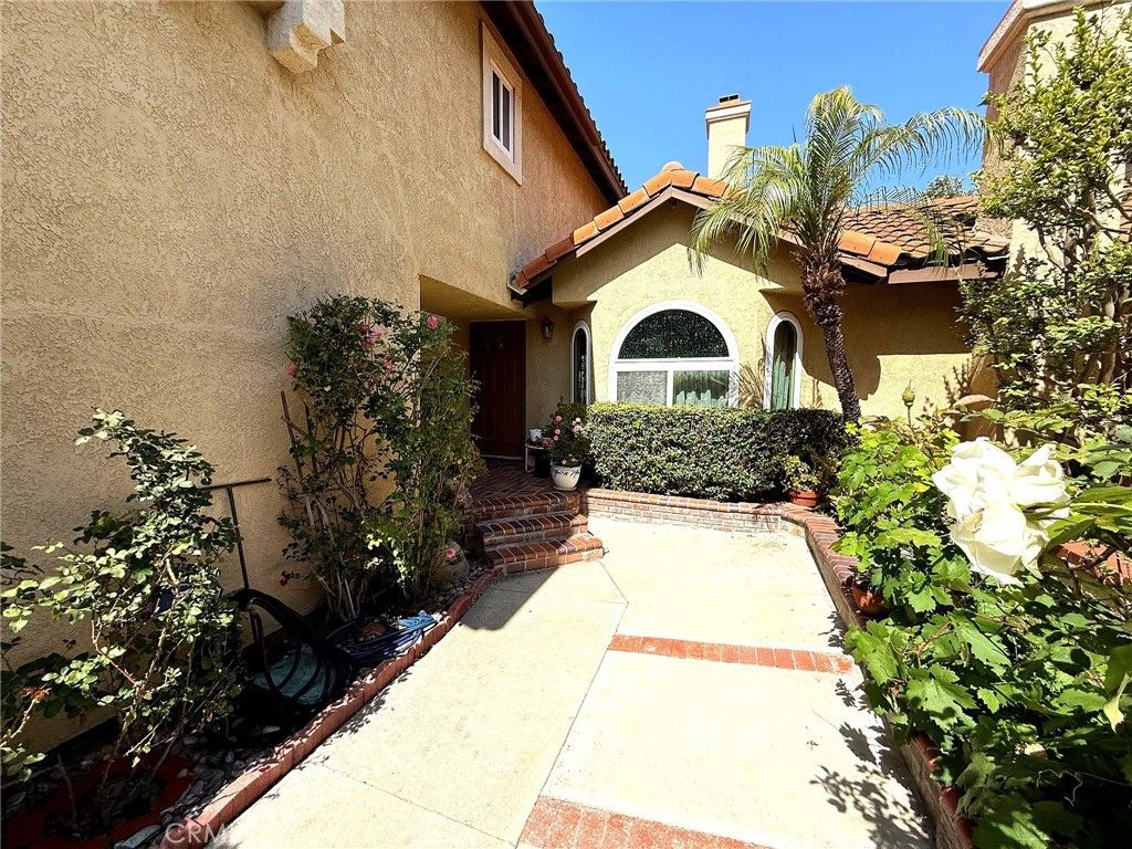 Image 13 of property listing at 6079 E Butterfield, Anaheim, CA 92807