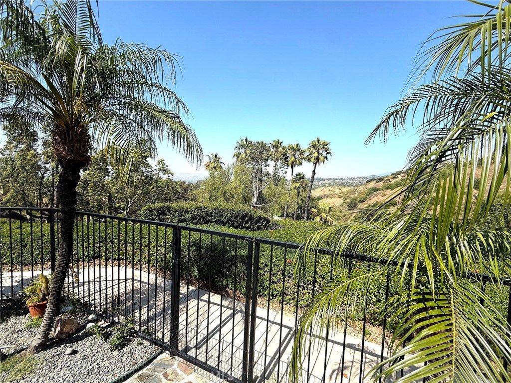 Image 9 of property listing at 6079 E Butterfield, Anaheim, CA 92807