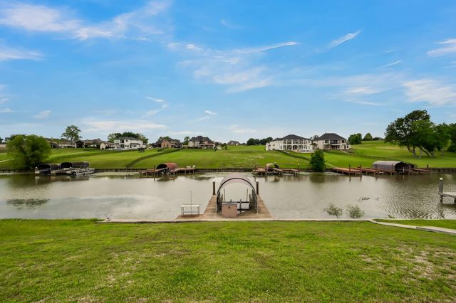 11635 Renaissance Drive, Montgomery, TX 77356