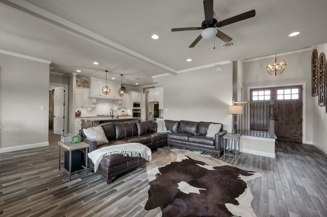 11635 Renaissance Drive, Montgomery, TX 77356