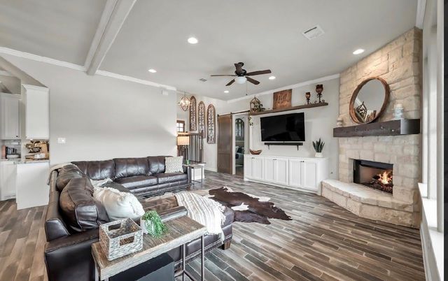 11635 Renaissance Drive, Montgomery, TX 77356