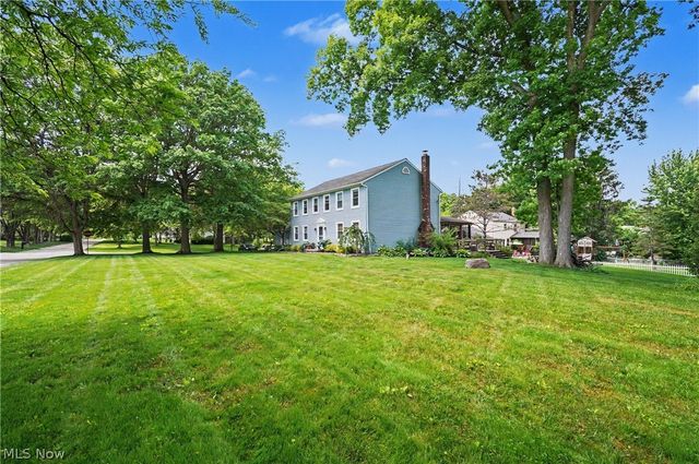 1801 Carver Lane, Hudson, OH 44236