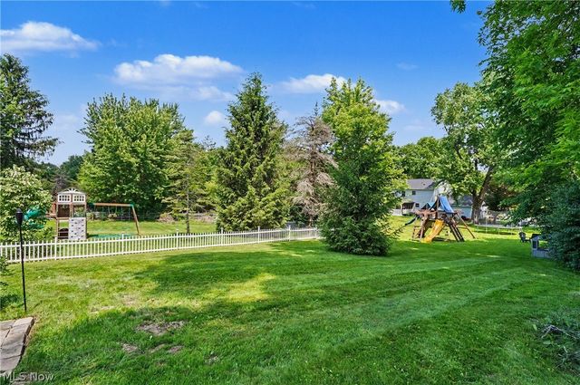 1801 Carver Lane, Hudson, OH 44236