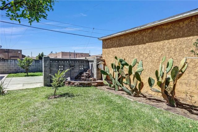 2512 Ohio, South Gate, CA 90280