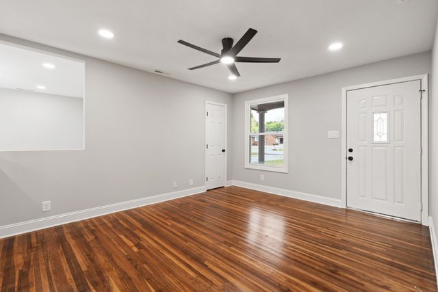 119 Rainbow St, Clarksville, TN 37042