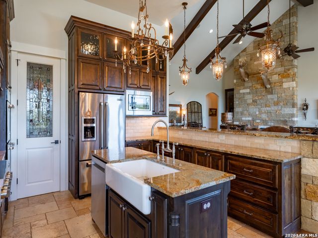 426 Shepherds Crook, Helotes, TX 78023