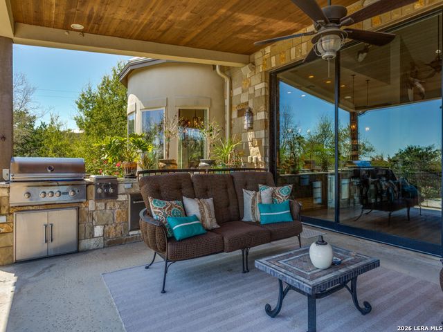 426 Shepherds Crook, Helotes, TX 78023