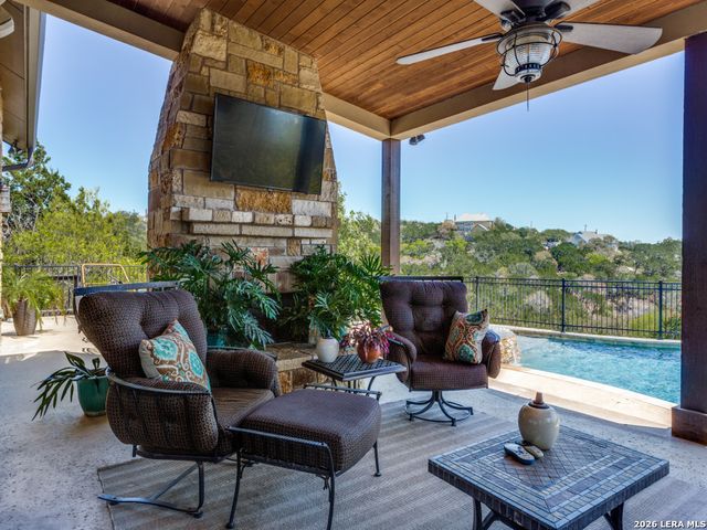 426 Shepherds Crook, Helotes, TX 78023