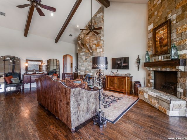 426 Shepherds Crook, Helotes, TX 78023