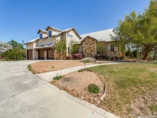 426 Shepherds Crook, Helotes, TX 78023