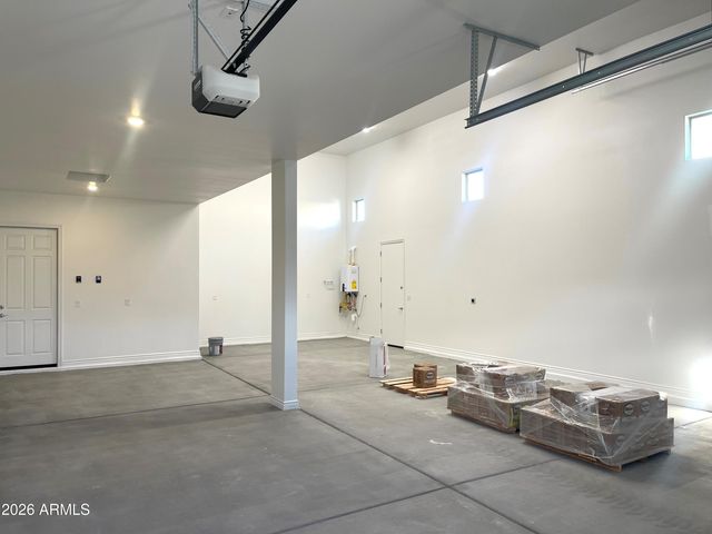 10034 W VERDE Lane, Avondale, AZ 85392