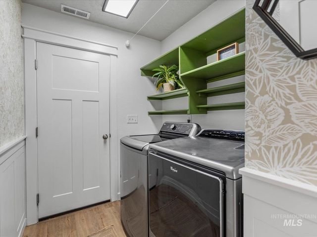 4254 N Alester Ave, Meridian, ID 83646