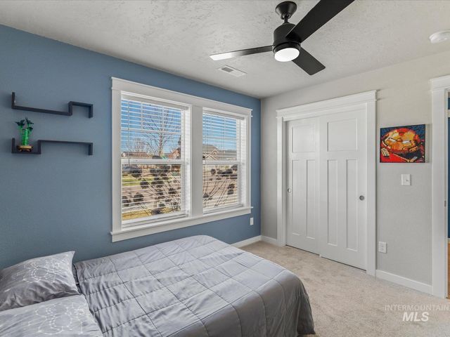 4254 N Alester Ave, Meridian, ID 83646