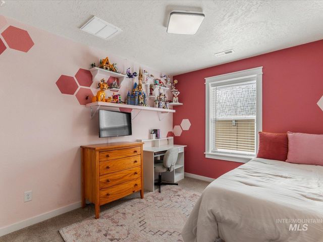 4254 N Alester Ave, Meridian, ID 83646