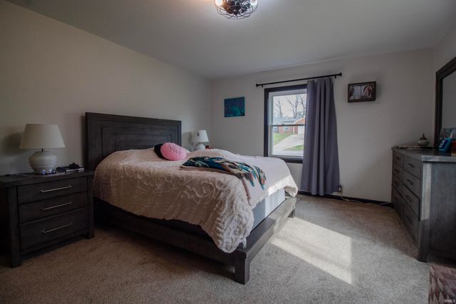 1411 E 8th Street, Anderson, IN 46012