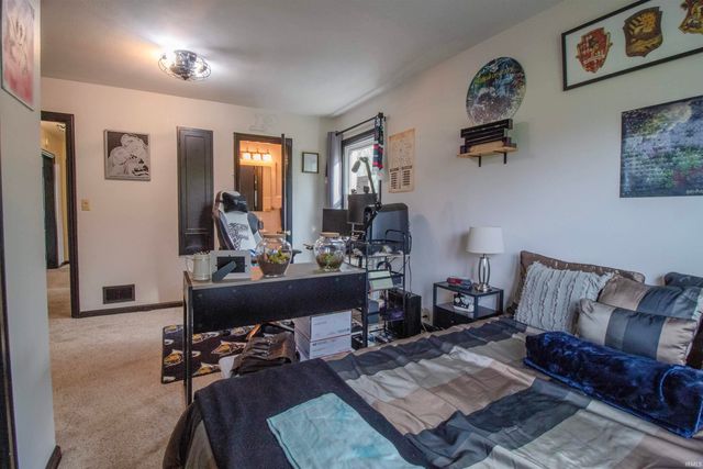 1411 E 8th Street, Anderson, IN 46012