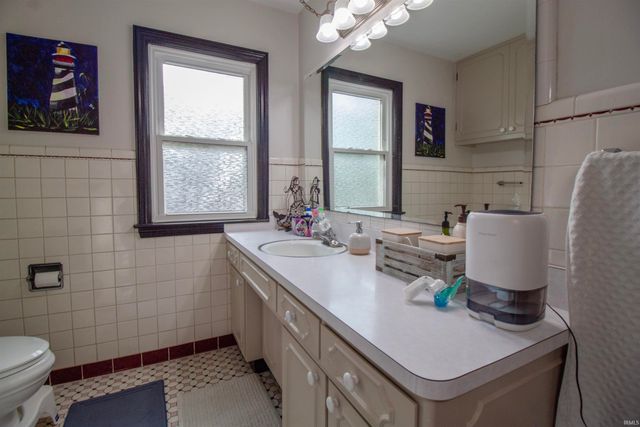 1411 E 8th Street, Anderson, IN 46012