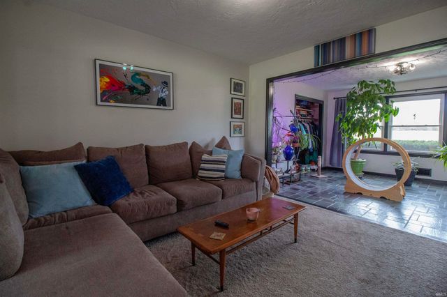 1411 E 8th Street, Anderson, IN 46012