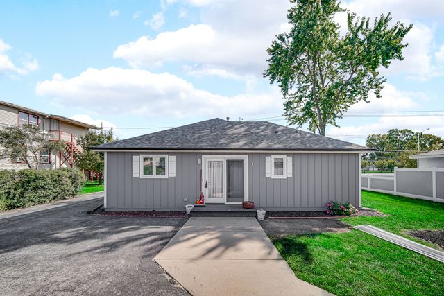 2606 W Walter Zimny Drive, Posen, IL 60469