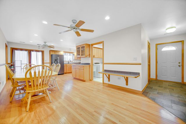 2606 W Walter Zimny Drive, Posen, IL 60469