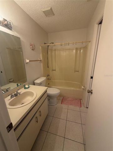 929 CAPRI ISLES BOULEVARD 22, Venice, FL 34292