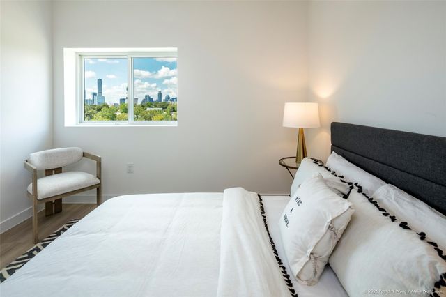 1309 Chicon ST 503, Austin, TX 78702