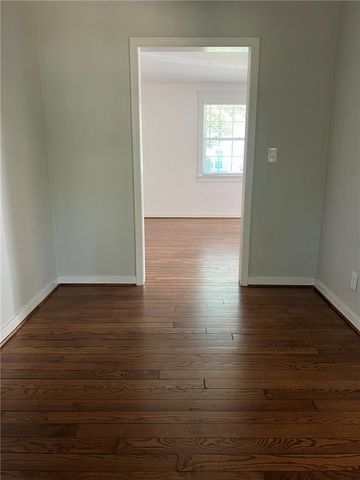 10 Stewart Ave, St Simons Island, GA 31522