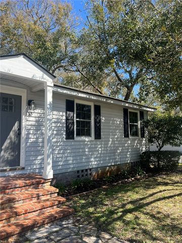 10 Stewart Ave, St Simons Island, GA 31522