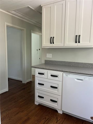 10 Stewart Ave, St Simons Island, GA 31522