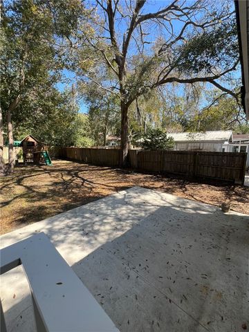 10 Stewart Ave, St Simons Island, GA 31522