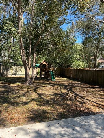 10 Stewart Ave, St Simons Island, GA 31522