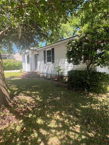 10 Stewart Ave, St Simons Island, GA 31522