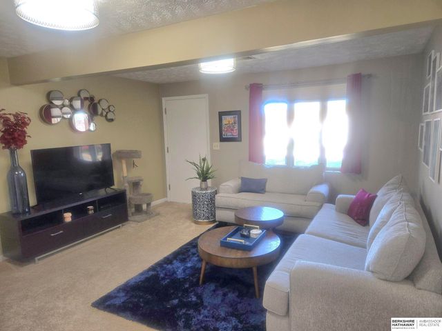1001 Beaver Lake Boulevard, Plattsmouth, NE 68048