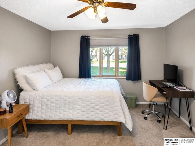 1001 Beaver Lake Boulevard, Plattsmouth, NE 68048
