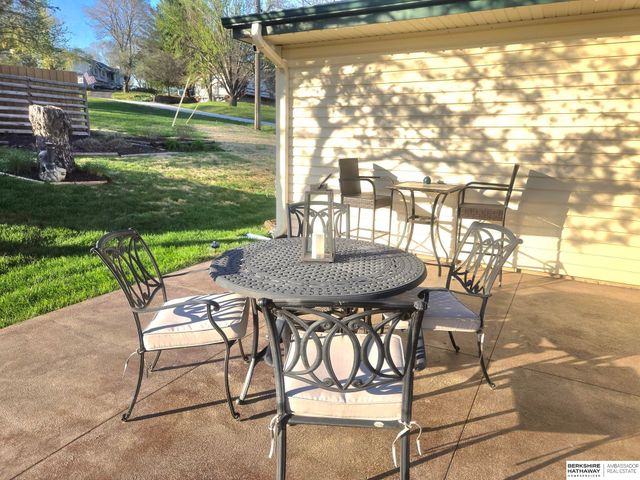 1001 Beaver Lake Boulevard, Plattsmouth, NE 68048
