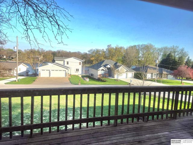 1001 Beaver Lake Boulevard, Plattsmouth, NE 68048