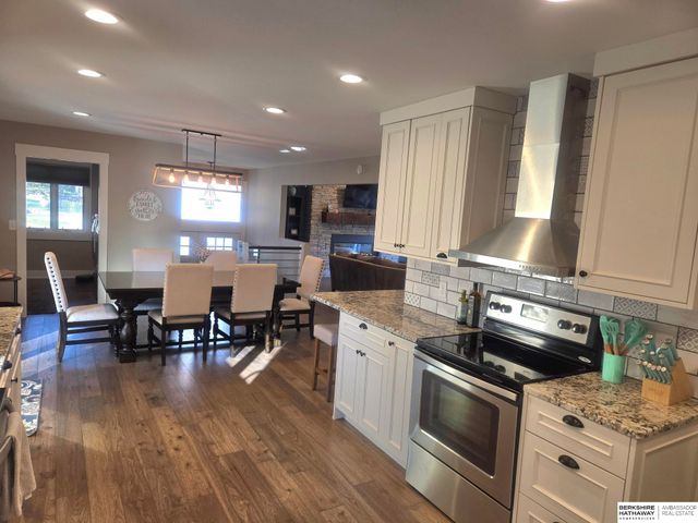 1001 Beaver Lake Boulevard, Plattsmouth, NE 68048