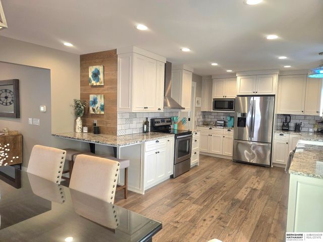 1001 Beaver Lake Boulevard, Plattsmouth, NE 68048