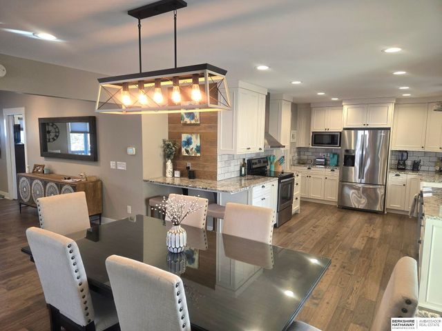 1001 Beaver Lake Boulevard, Plattsmouth, NE 68048
