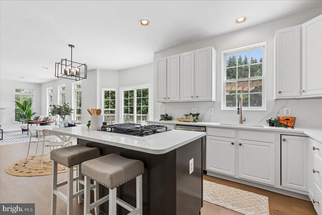 17260 OLD FREDERICK RD, Mount Airy, MD 21771