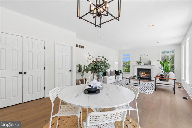 17260 OLD FREDERICK RD, Mount Airy, MD 21771