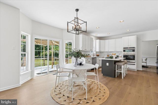 17260 OLD FREDERICK RD, Mount Airy, MD 21771