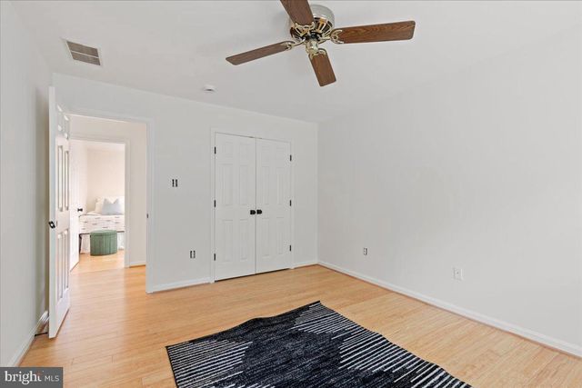 17260 OLD FREDERICK RD, Mount Airy, MD 21771