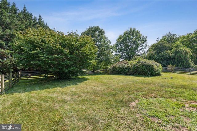 17260 OLD FREDERICK RD, Mount Airy, MD 21771