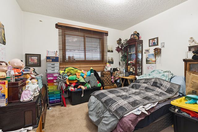 829 Horseshoe Drive, Joliet, IL 60435