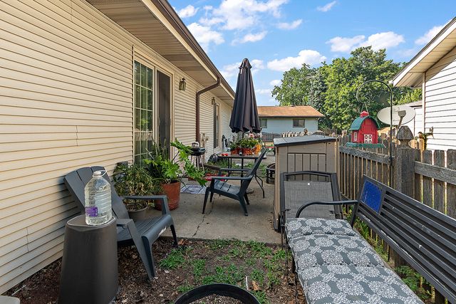 829 Horseshoe Drive, Joliet, IL 60435