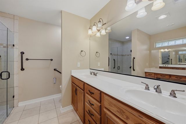 2704 Rex Cruse Drive, Sherman, TX 75092