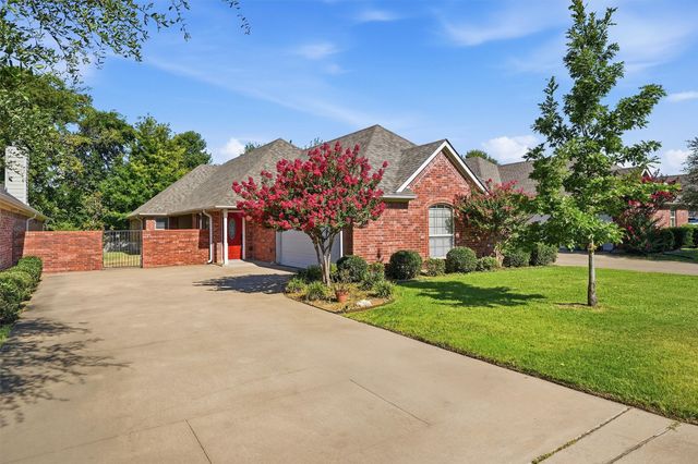 2704 Rex Cruse Drive, Sherman, TX 75092