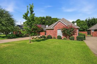 2704 Rex Cruse Drive, Sherman, TX 75092