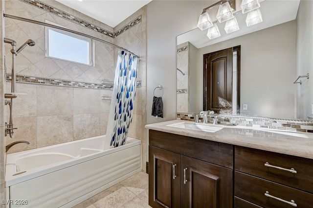 1 Awbrey Court, Henderson, NV 89052